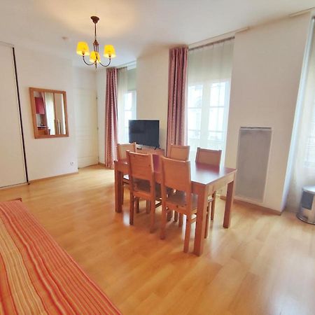 Ostal, T3, Centre Luchon, Wifi, Casier A Skis, Ascenseur, 6 Personnes Bagnères-de-Luchon Eksteriør bilde