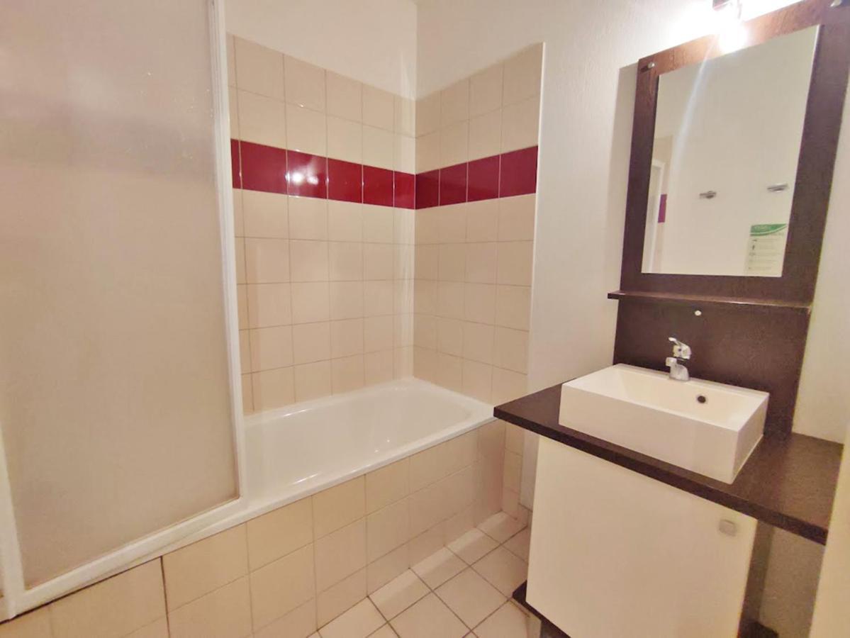 Ostal, T3, Centre Luchon, Wifi, Casier A Skis, Ascenseur, 6 Personnes Bagnères-de-Luchon Eksteriør bilde